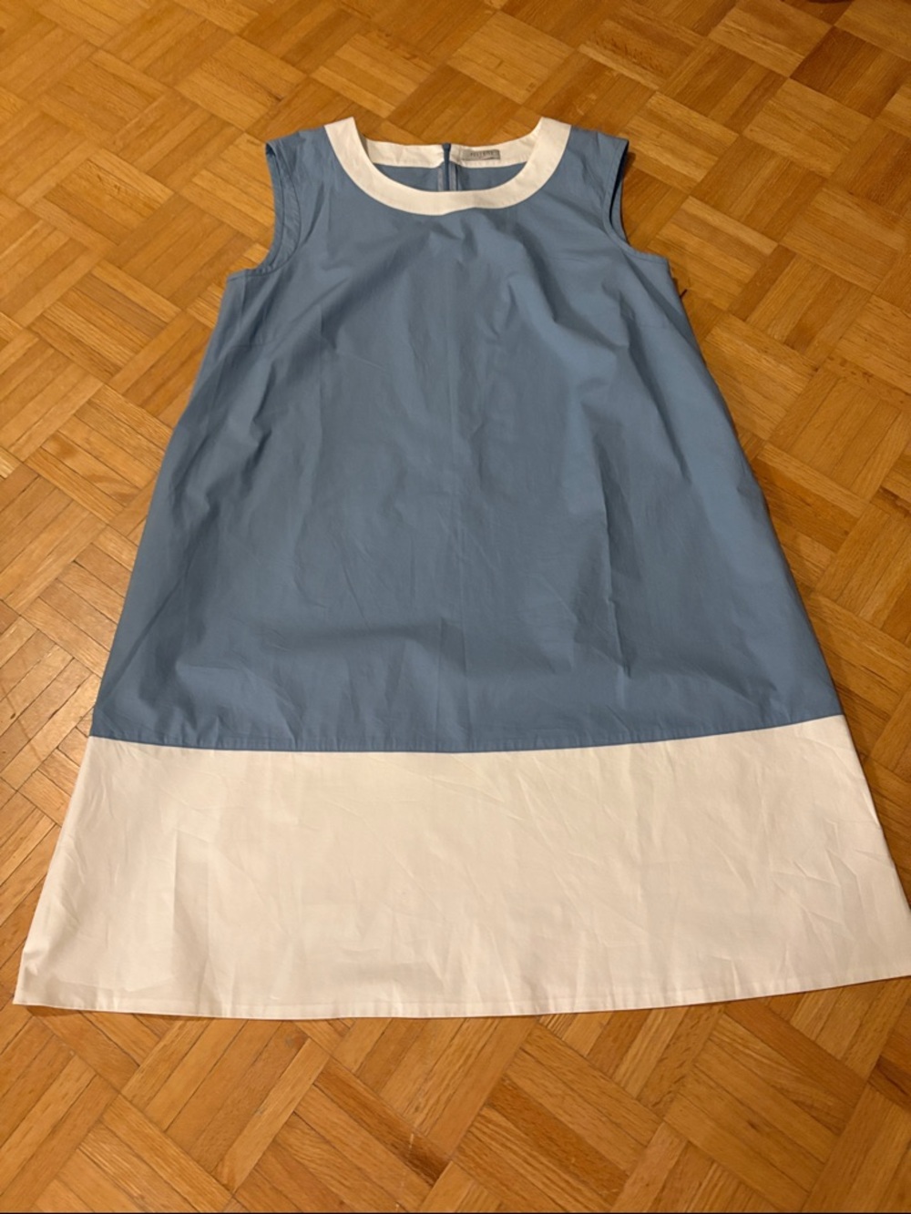 Peserico Blue and White Sleeveless A-Line Shift Dress.  NWOT